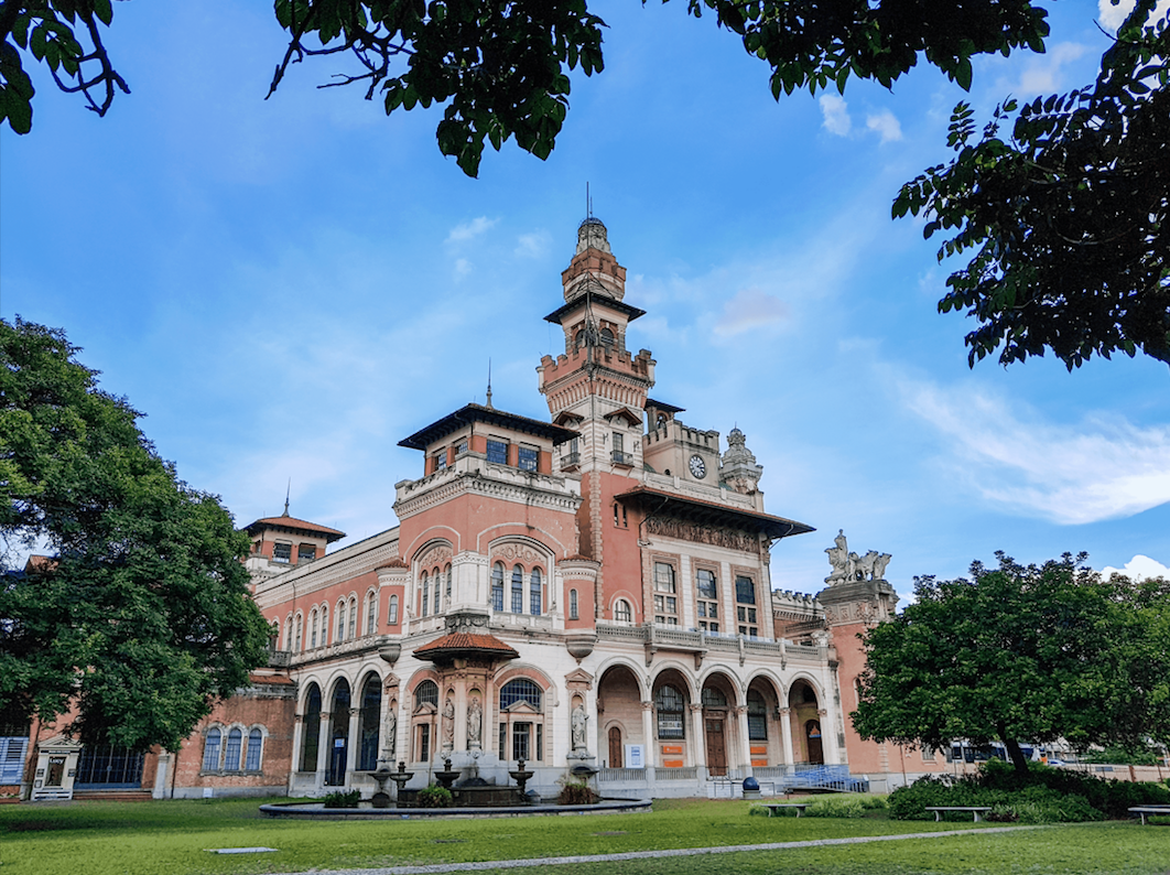 Palácio das Indústrias, hoje sede do Museu Catavento.